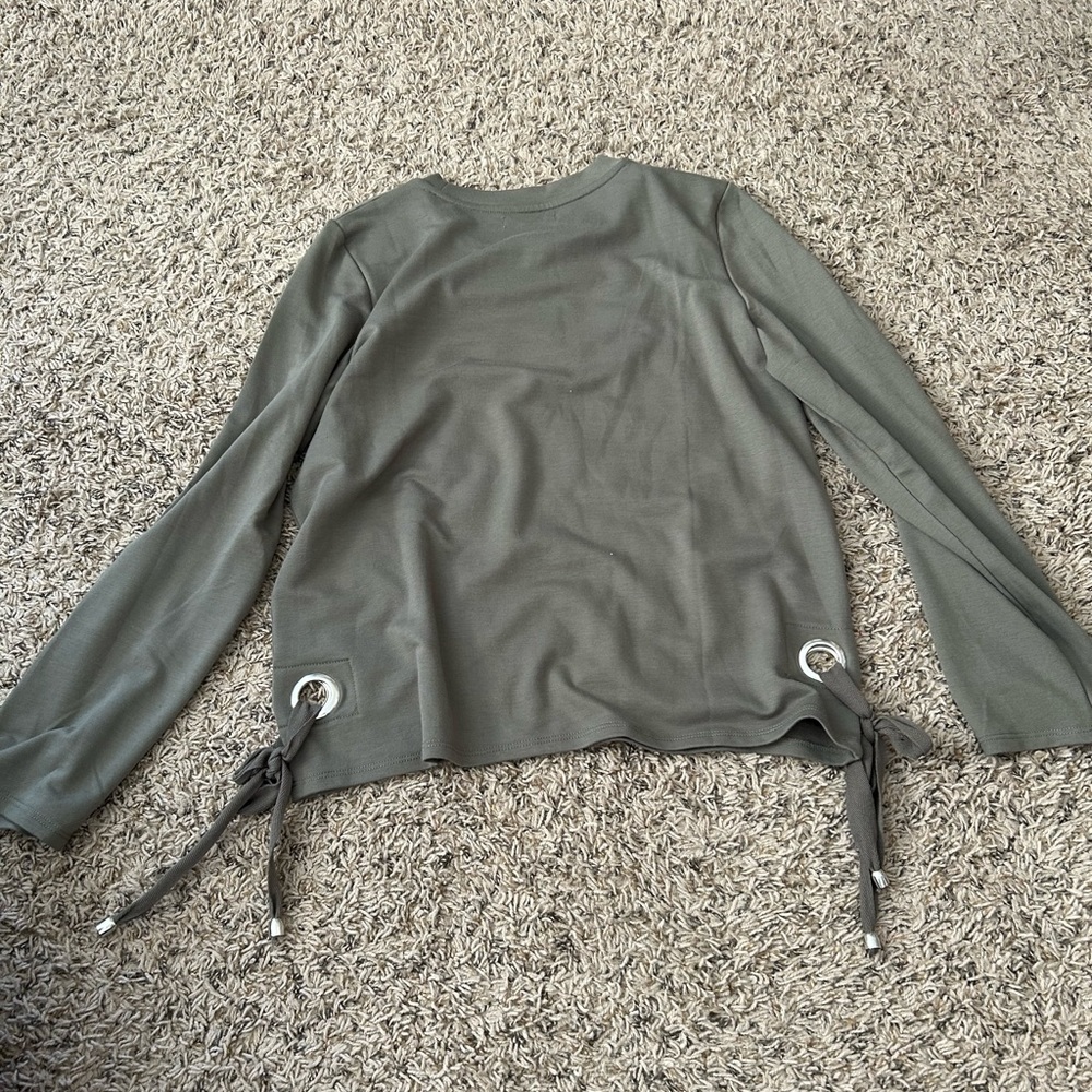 Army green top